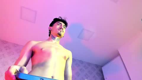 MR online show from November 19, 2025, 2:55 am