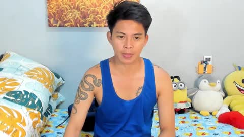 Snapshot of mr_swe3t0oth chatting on February 25, 2025, 10:47 am KYLE online show from February 25, 2025, 10:47 am