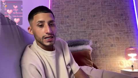 mrandmrsrivas online show from December 19, 2025, 6:48 pm