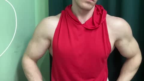 Snapshot of mrbiceps_23 chatting on December 10, 2024, 12:49 pm Mrbiceps23 online show from December 10, 2024, 12:49 pm