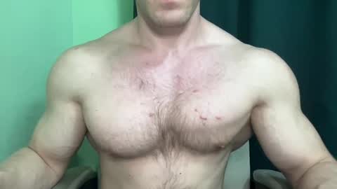 Snapshot of mrbiceps_23 chatting on December 21, 2024, 8:00 pm Mrbiceps23 online show from December 21, 2024, 8:00 pm