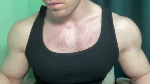 Snapshot of mrbiceps_23 chatting on December 24, 2024, 9:17 am Mrbiceps23 online show from December 24, 2024, 9:17 am