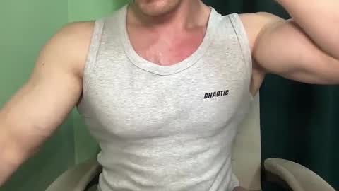 Snapshot of mrbiceps_23 chatting on December 25, 2024, 3:28 pm Mrbiceps23 online show from December 25, 2024, 3:28 pm