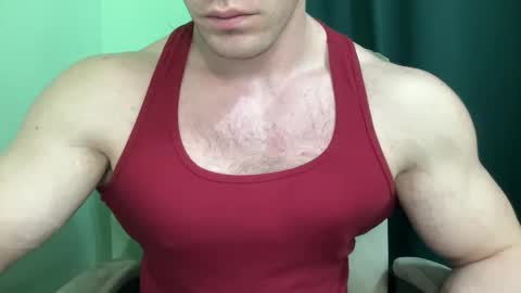 Snapshot of mrbiceps_23 chatting on January 27, 2025, 5:15 pm Mrbiceps23 online show from January 27, 2025, 5:15 pm