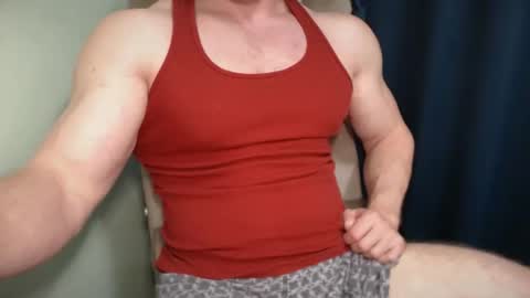 Snapshot of mrbiceps_23 chatting on September 17, 2025, 7:37 pm Mrbiceps23 online show from September 17, 2025, 7:37 pm