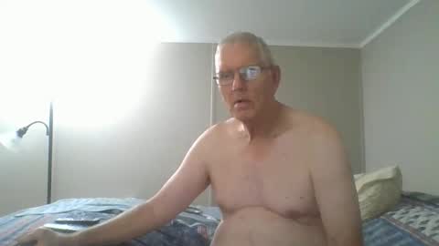 Snapshot of mrbill55 chatting on November 8, 2025, 5:56 pm mrbill55 online show from November 8, 2025, 5:56 pm