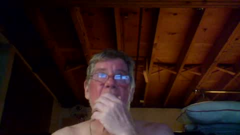 Snapshot of mrblade666 chatting on July 2, 2026, 1:05 am mrblade666 online show from July 2, 2026, 1:05 am