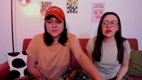Laura online show from April 13, 2026, 10:37 pm