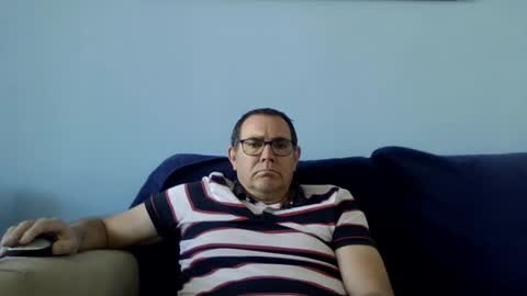 Snapshot of mrcaruso chatting on February 16, 2025, 12:32 pm Mrcaruso online show from February 16, 2025, 12:32 pm