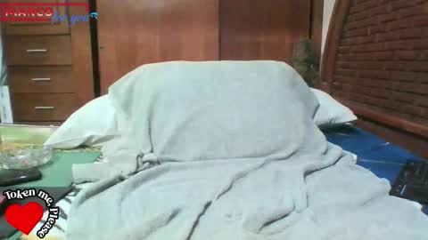 Snapshot of mrcforyou chatting on October 31, 2025, 5:58 pm mrcforyou online show from October 31, 2025, 5:58 pm