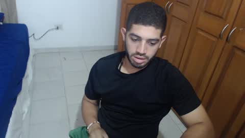 Snapshot of mrcum24 chatting on December 27, 2024, 2:14 am Will online show from December 27, 2024, 2:14 am