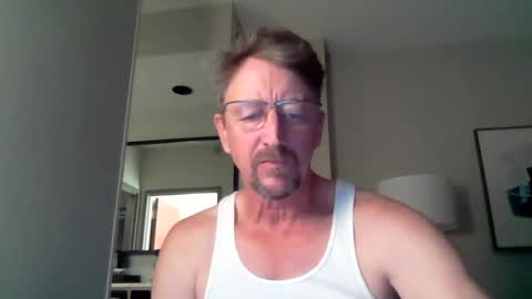Snapshot of mrcumstain chatting on January 23, 2025, 3:48 am mrcumstain online show from January 23, 2025, 3:48 am