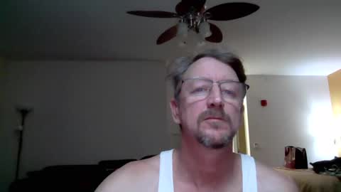 Snapshot of mrcumstain chatting on February 25, 2025, 4:57 am mrcumstain online show from February 25, 2025, 4:57 am