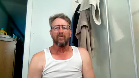 Snapshot of mrcumstain chatting on October 1, 2025, 6:03 pm mrcumstain online show from October 1, 2025, 6:03 pm