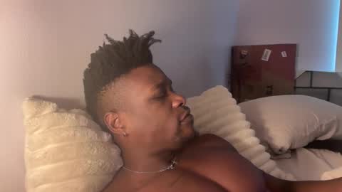 Snapshot of mrdaddyblackni9e chatting on November 14, 2025, 1:10 pm Daddy Nine online show from November 14, 2025, 1:10 pm