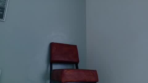 Mr Fox online show from April 14, 2026, 8:04 pm