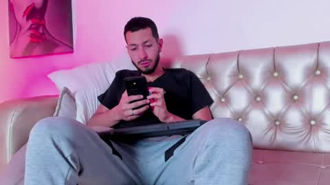 Snapshot of mrfranco_vc chatting on April 30, 2026, 12:22 pm Andy online show from April 30, 2026, 12:22 pm