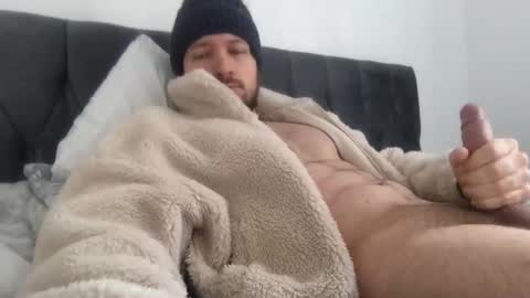 Snapshot of mrgreytt chatting on February 16, 2025, 11:38 am Mrgrey online show from February 16, 2025, 11:38 am