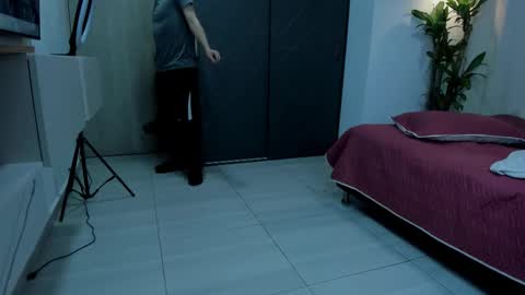 Bastian online show from January 11, 2026, 2:05 am