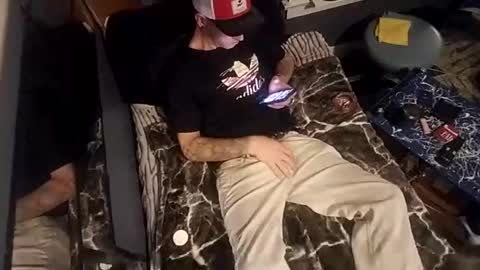 Snapshot of mrj1979 chatting on November 22, 2025, 10:47 am mrj1979 online show from November 22, 2025, 10:47 am