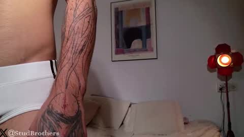 Juan online show from October 11, 2025, 4:16 pm