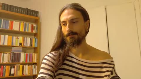 Snapshot of mrkurt86 chatting on December 11, 2024, 3:47 pm mrkurt86 online show from December 11, 2024, 3:47 pm