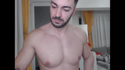Snapshot of mrluckgx chatting on February 19, 2025, 10:20 pm MrLuck online show from February 19, 2025, 10:20 pm