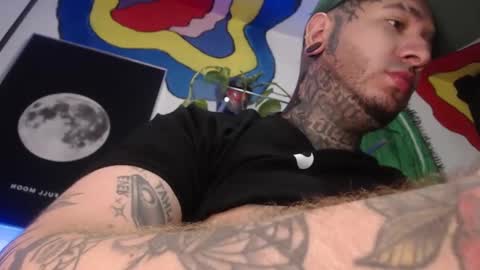 Snapshot of mrmanny__ chatting on October 3, 2025, 8:44 am mrmanny__ online show from October 3, 2025, 8:44 am