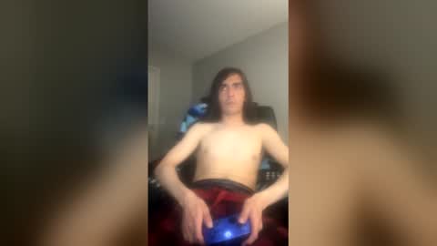 mrmoisty420 online show from March 30, 2026, 7:53 am