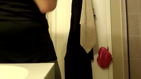 Snapshot of mrmsnaughty chatting on January 29, 2025, 3:44 am mrmsnaughty online show from January 29, 2025, 3:44 am