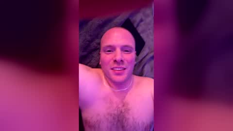 Snapshot of mrobb2318 chatting on March 21, 2026, 8:19 am mrobb2318 online show from March 21, 2026, 8:19 am