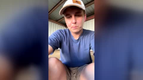 mrpittslee online show from April 24, 2026, 11:51 pm