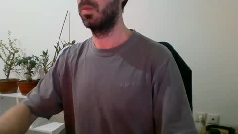 Snapshot of mrralph__90 chatting on March 4, 2025, 3:59 pm Mrralph online show from March 4, 2025, 3:59 pm