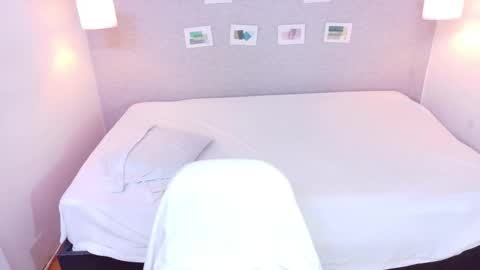 mrs_buttocks online show from December 19, 2025, 8:49 pm