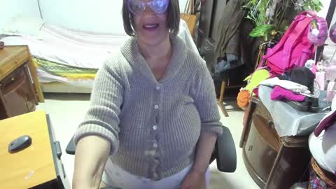 mrs_mommy online show from March 8, 2025, 4:39 pm