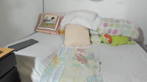 mrs_mommy online show from September 8, 2025, 7:24 pm