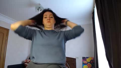 mrs_smith__ online show from April 22, 2026, 11:01 am