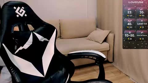 Snapshot of mrsexycum4u chatting on November 2, 2025, 11:01 am Adam online show from November 2, 2025, 11:01 am