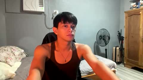 Snapshot of mrshawn95 chatting on April 5, 2026, 6:38 pm shawn online show from April 5, 2026, 6:38 pm