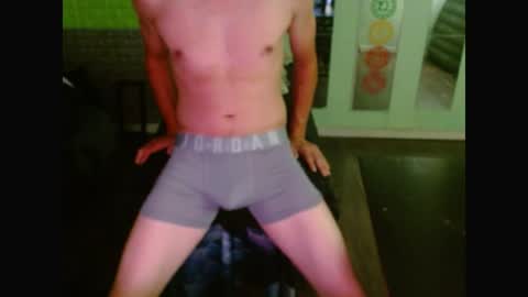 mrvickinabox online show from July 25, 2026, 11:19 am