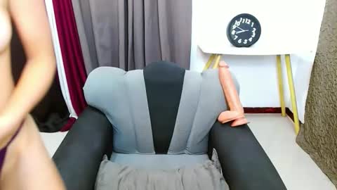 Allison online show from October 15, 2025, 8:03 am