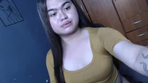 Snapshot of ms_cathx chatting on December 8, 2024, 6:54 am Cathy online show from December 8, 2024, 6:54 am