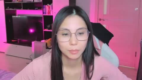 ms_emily_ online show from April 11, 2026, 9:46 am