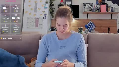 Ms ForYOU online show from December 4, 2025, 4:44 am