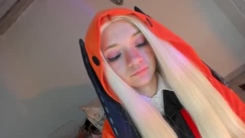 Annabelle  online show from October 7, 2025, 2:36 pm