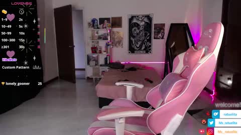 Snapshot of ms_ratuelita chatting on February 26, 2026, 9:25 pm Manuela3 online show from February 26, 2026, 9:25 pm