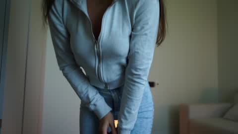 Your M online show from September 21, 2025, 12:40 pm