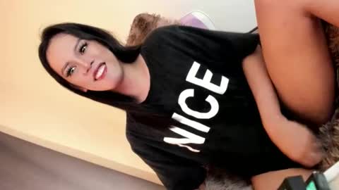 Snapshot of ms_selenaxx chatting on December 7, 2024, 7:32 pm selena online show from December 7, 2024, 7:32 pm