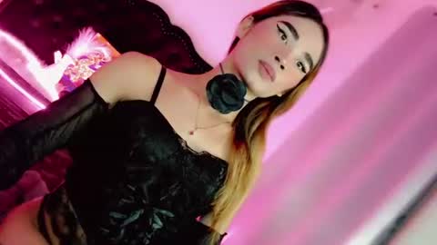 mscherry_ online show from January 18, 2026, 5:39 pm