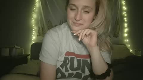 msclairewhatever online show from April 20, 2026, 6:05 am